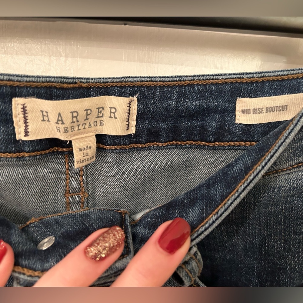 Mid Rise Bootcut Jeans - Picture 4 of 4